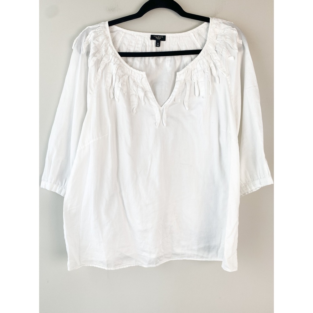 Talbots Womens Long Sleeve Top 1X White Textured V Neck Coastal Quiet Luxury